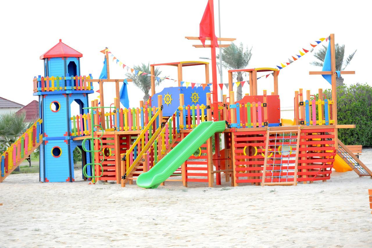 Radisson Blu Resort, Al Khobar Half Moon Bay Exterior foto Playground in Al-Qusaib, Kuwait